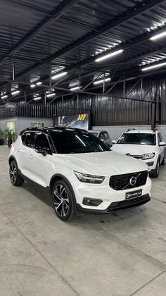 VOLVO XC40 2.0 T5 GASOLINA R-DESIGN AWD GEARTRONIC